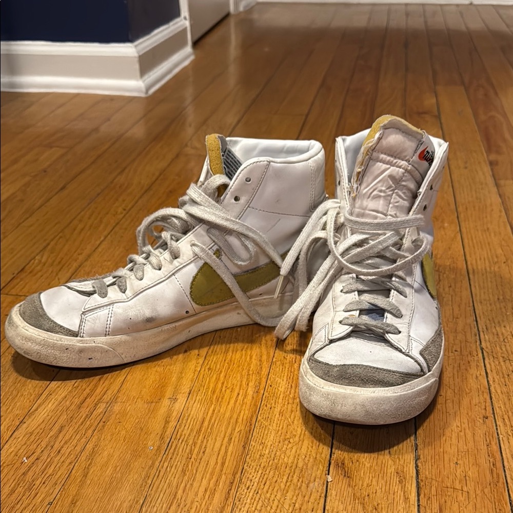 Nike Blazer 77s White/Yellow